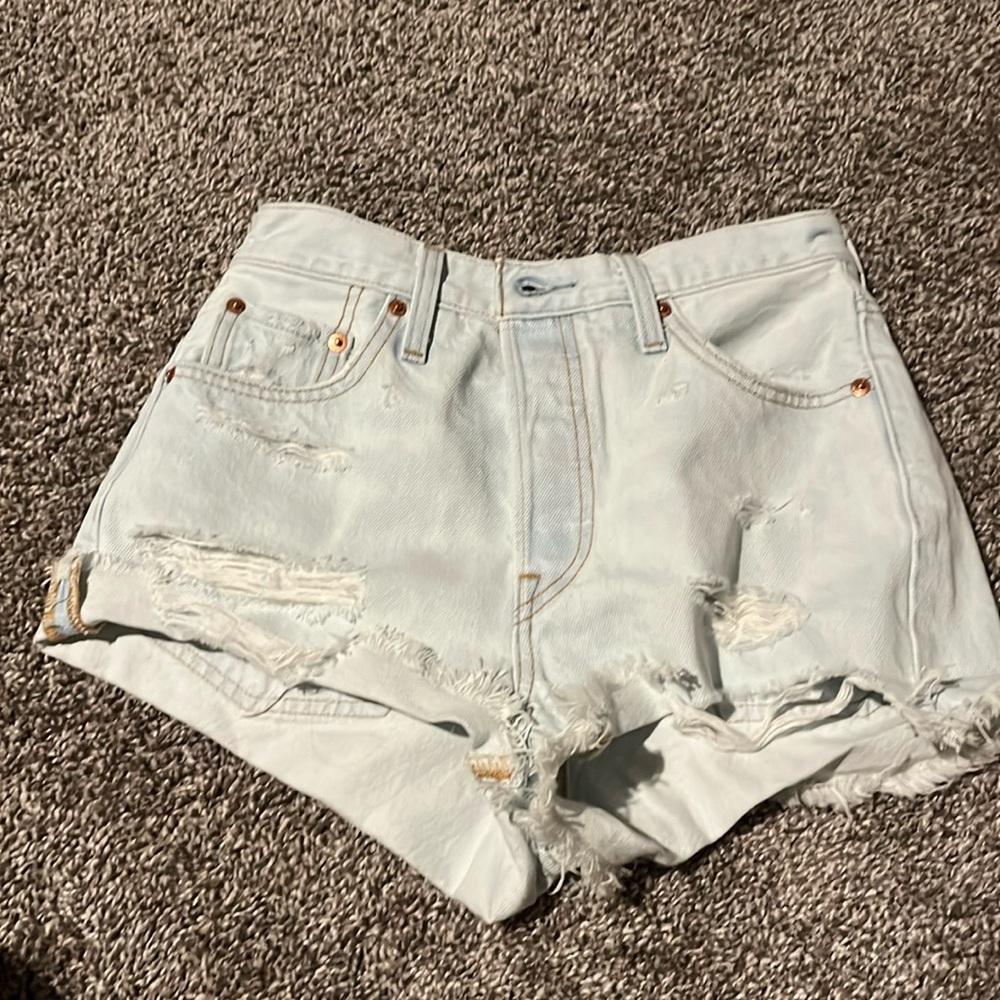 levi’s light blue 501 jean shorts